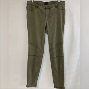 Forever 21 Women’s Olive Green Skinny Jeans Size 12
